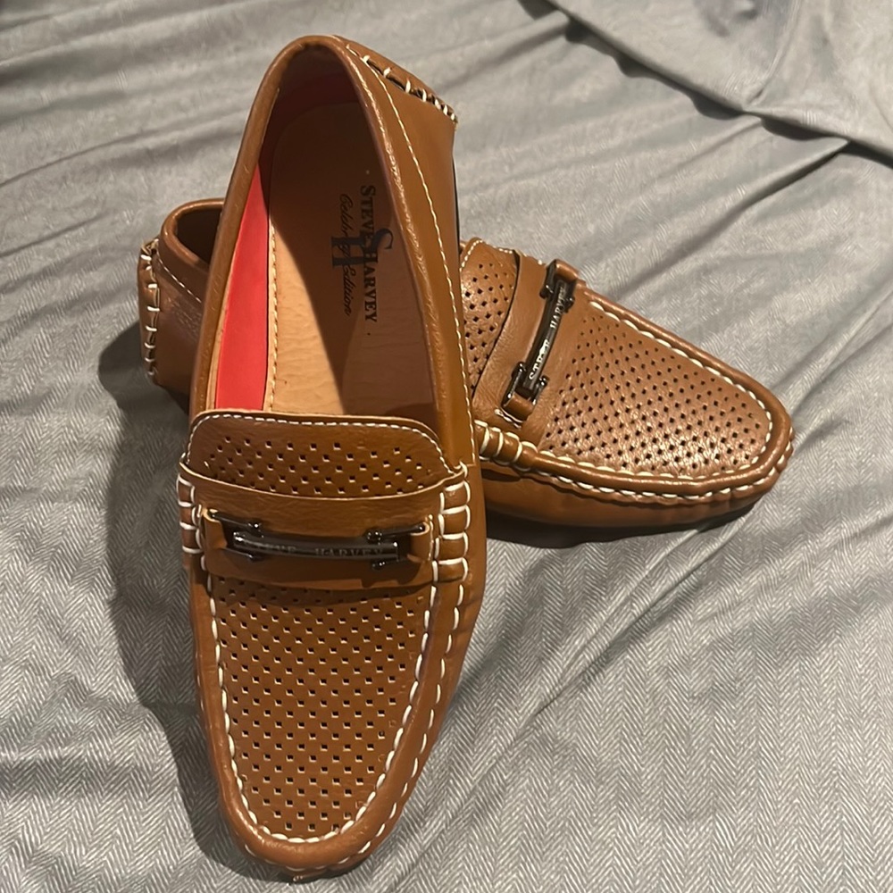2 pair of Boys Loafers Brand New no box